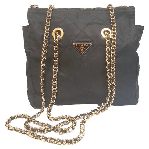 black prada bag chain